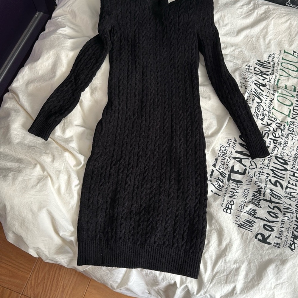 Balenciaga Black Off-the-Shoulder Dolman Sleeve Dress size xs - Picture 6 of 15